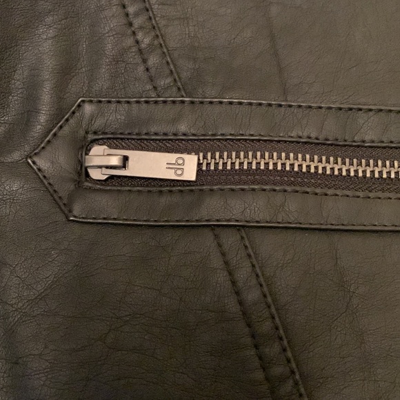 Dennis Basso Faux Leather Vest, xl - Picture 4 of 5